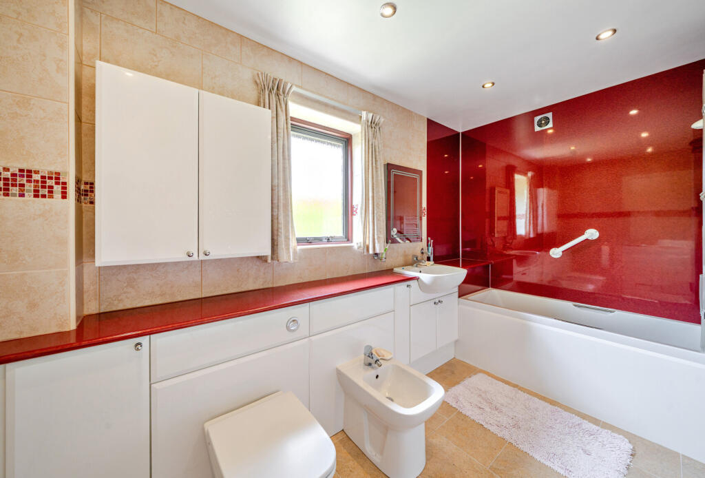 1294551-11-682b77...