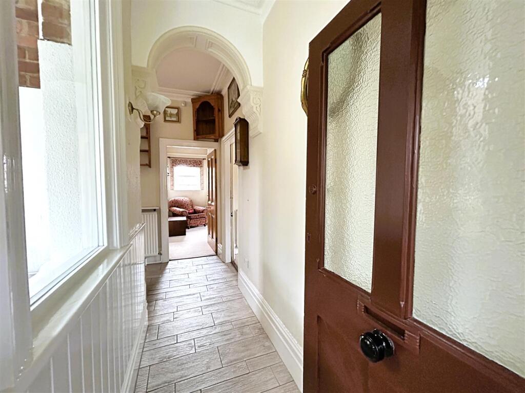 hallway.JPG