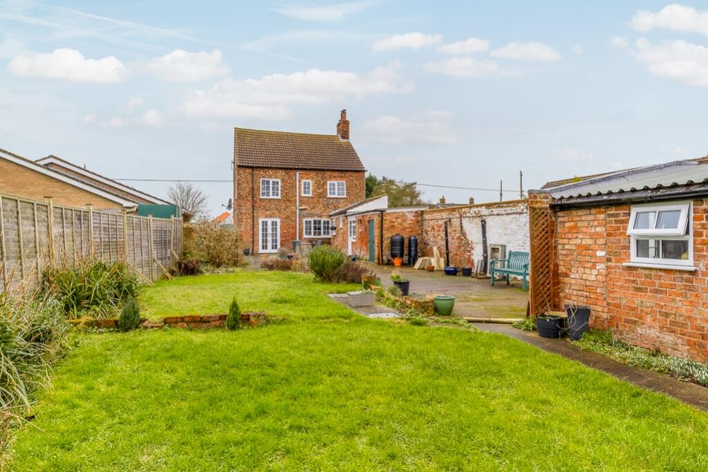 Hawthorns (New Bolingbroke)-12