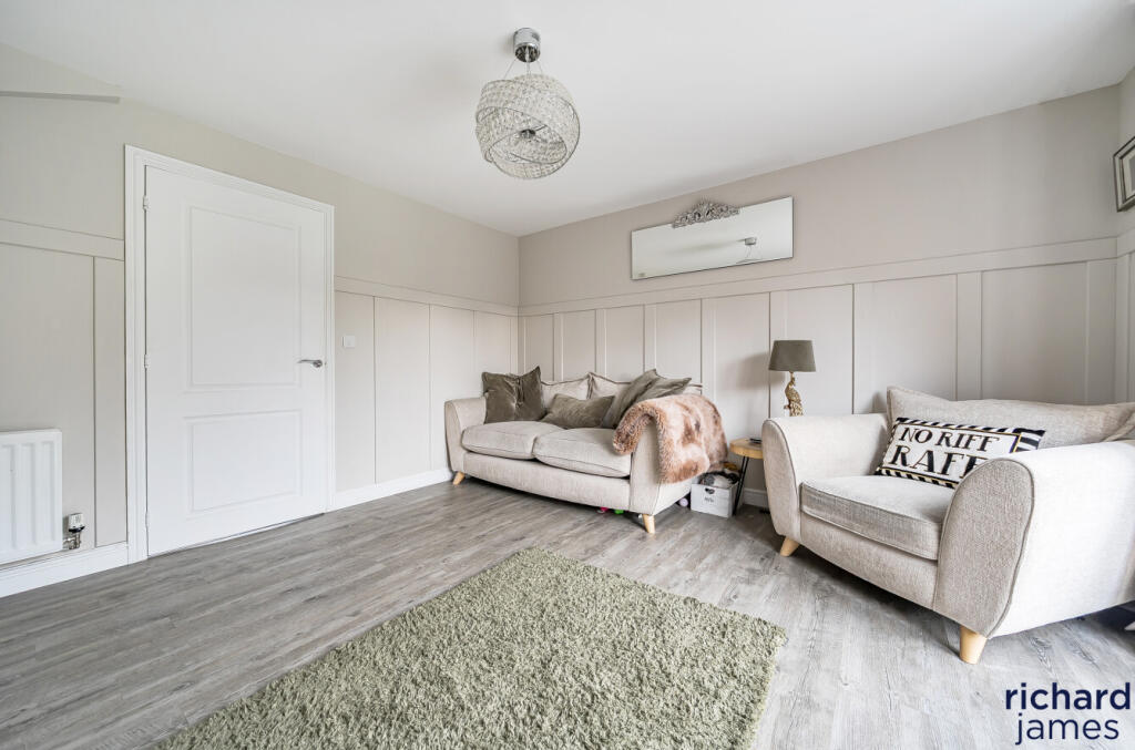 eb695c3bb2a642d79daa240c50921ef4