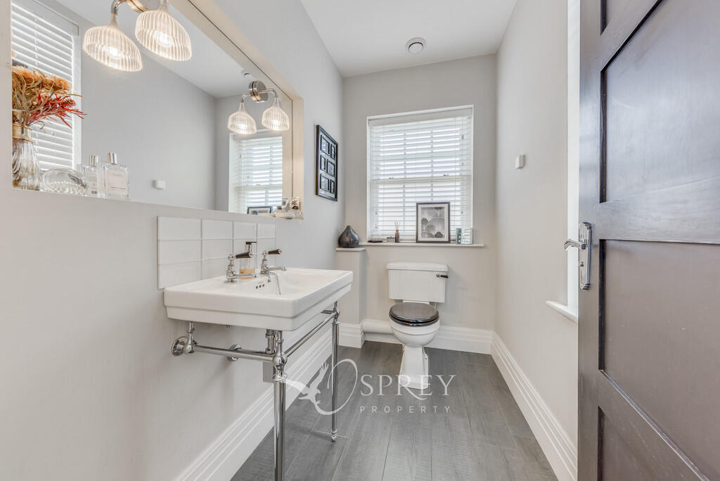 Downstairs Cloakr...