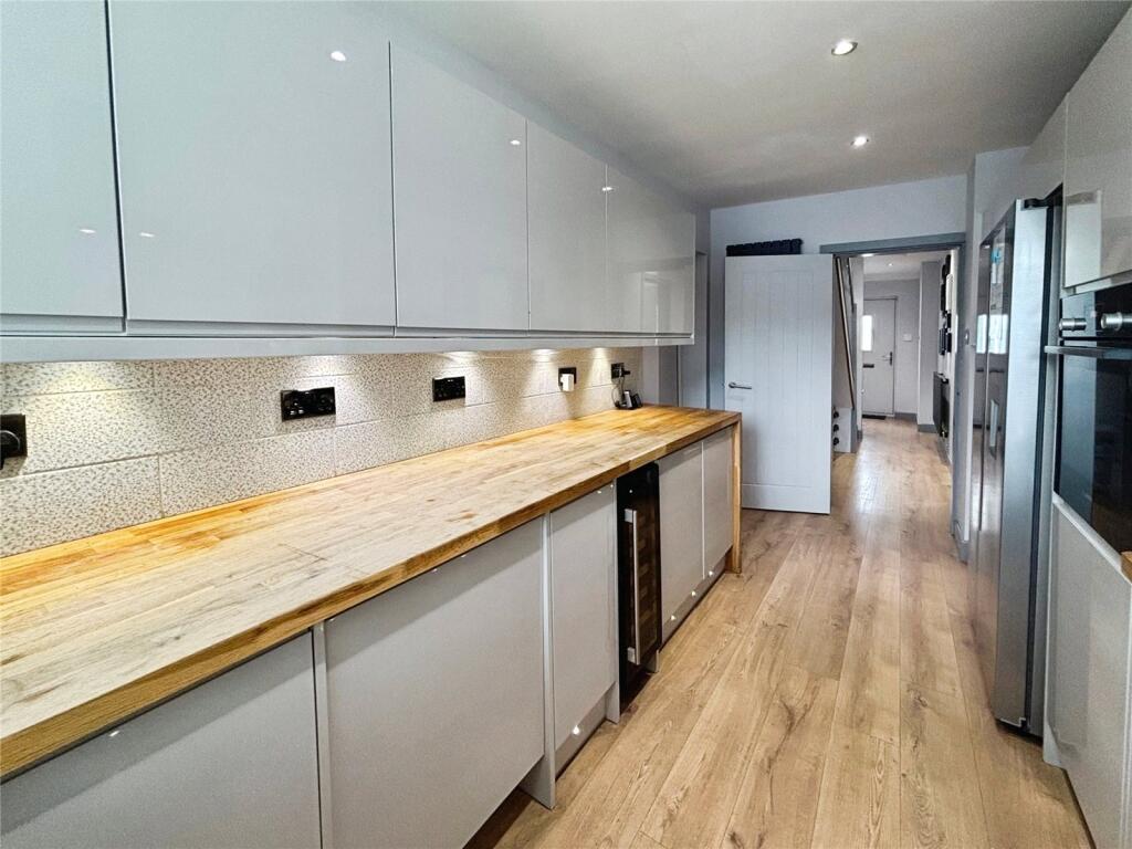 Modern Kitchen