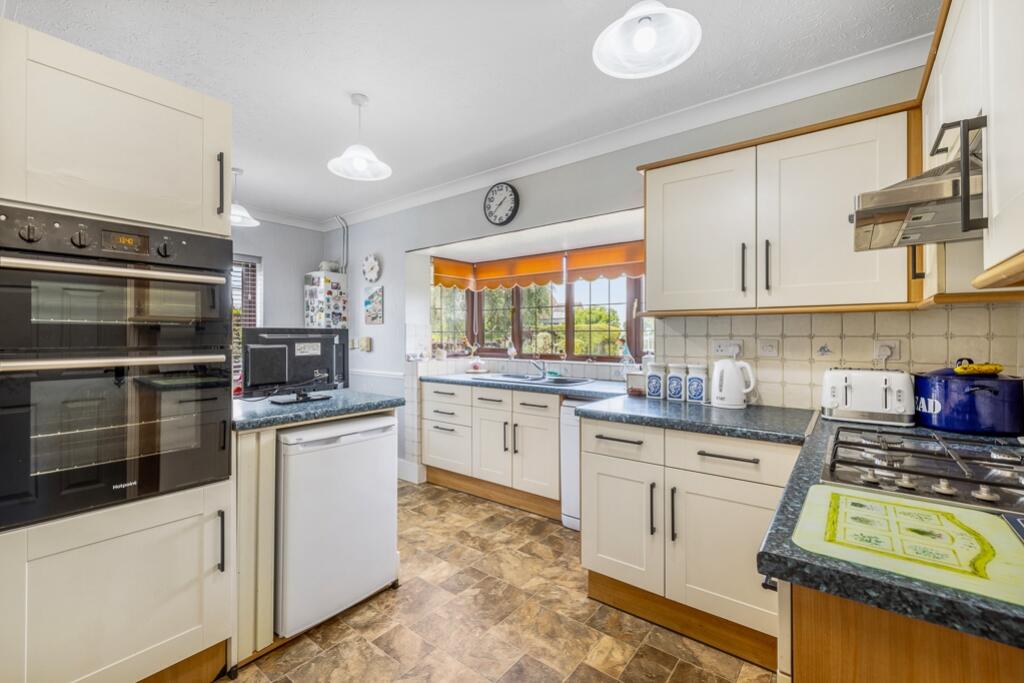 Fieldview (Fleet Hargate)-13