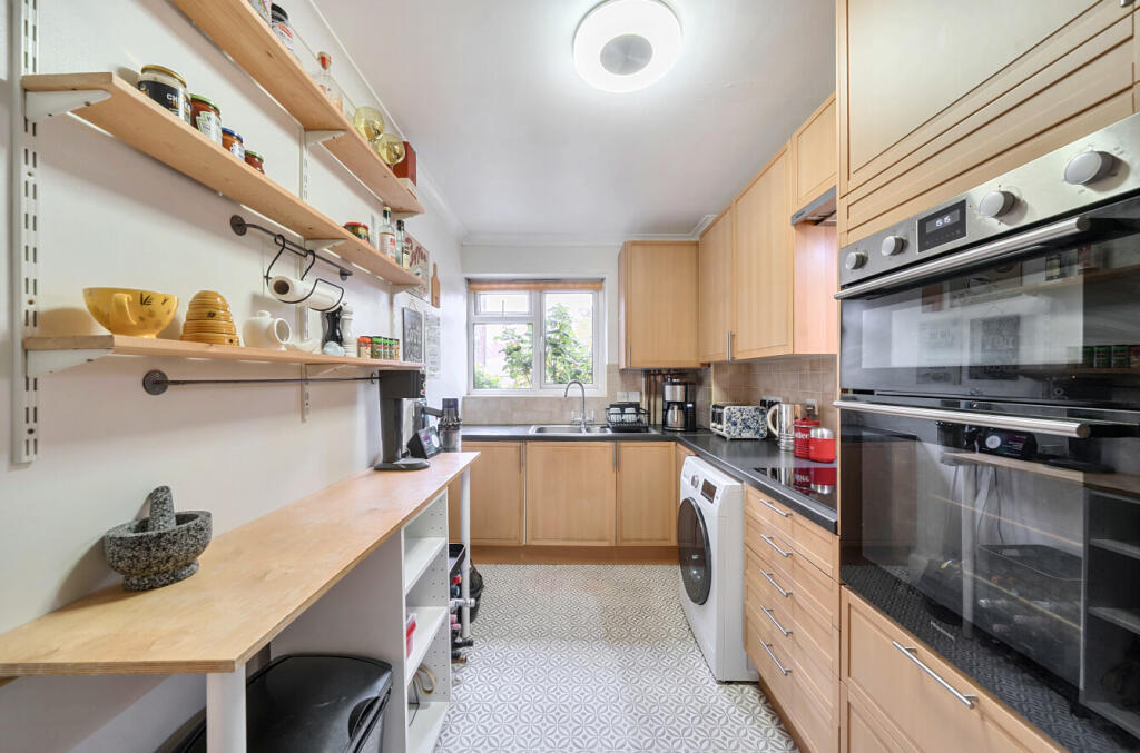 1364126-11-68ee89...