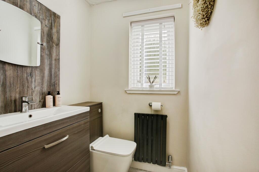 165a5183_0121_4_0122_5_0123