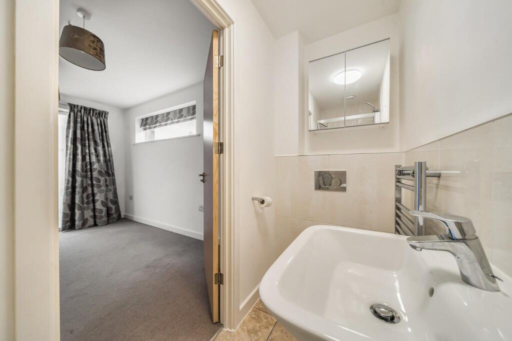 Ensuite