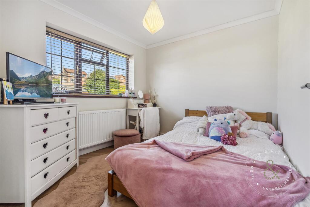 Cae Pant, Caerphilly, Hern Crabtree (18).jpg