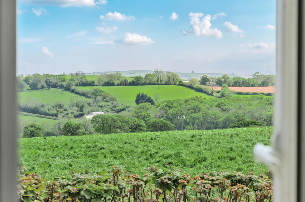 17-681a1f6e97f7f-...