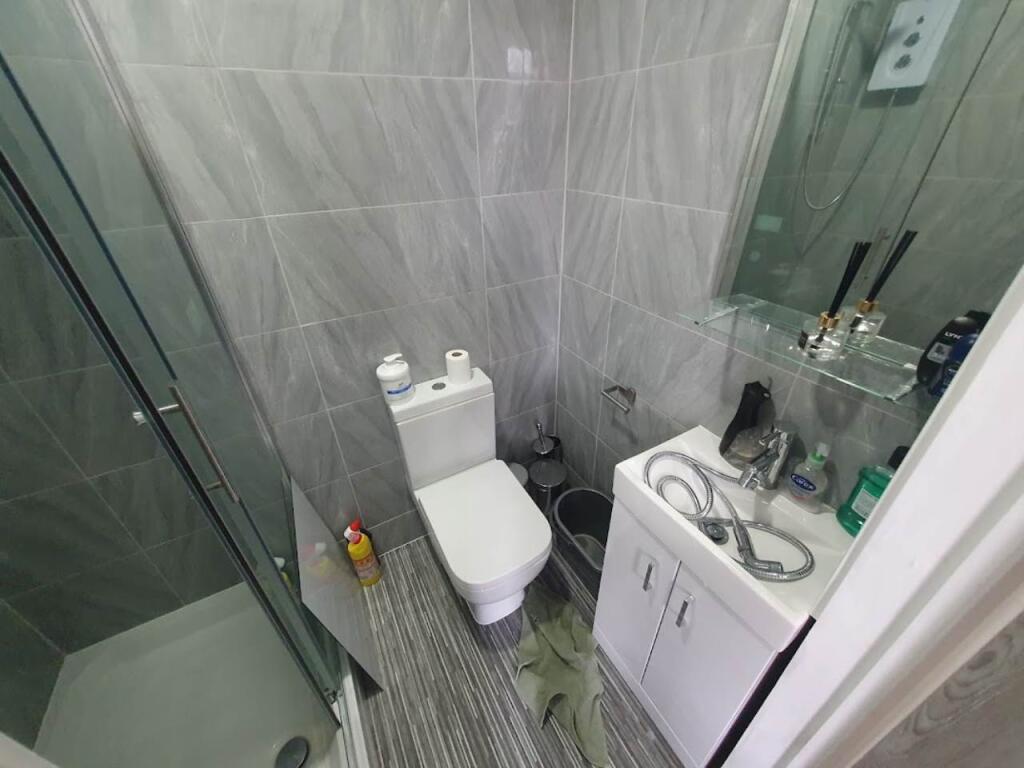 En-Suite Shower Room