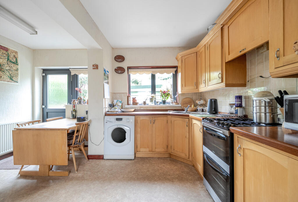 1309106-15-684aad...