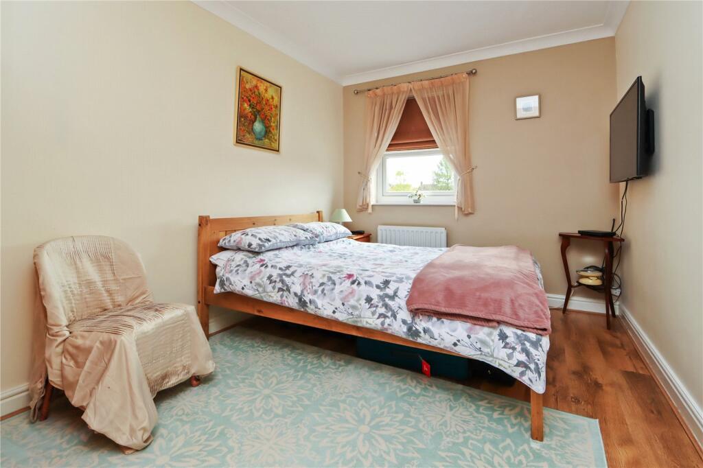 Bedroom 2 Pic 1