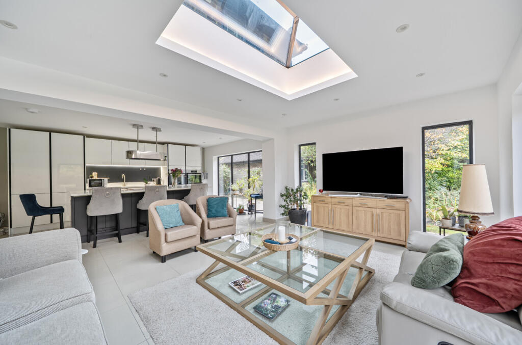 1364053-16-68ed32...