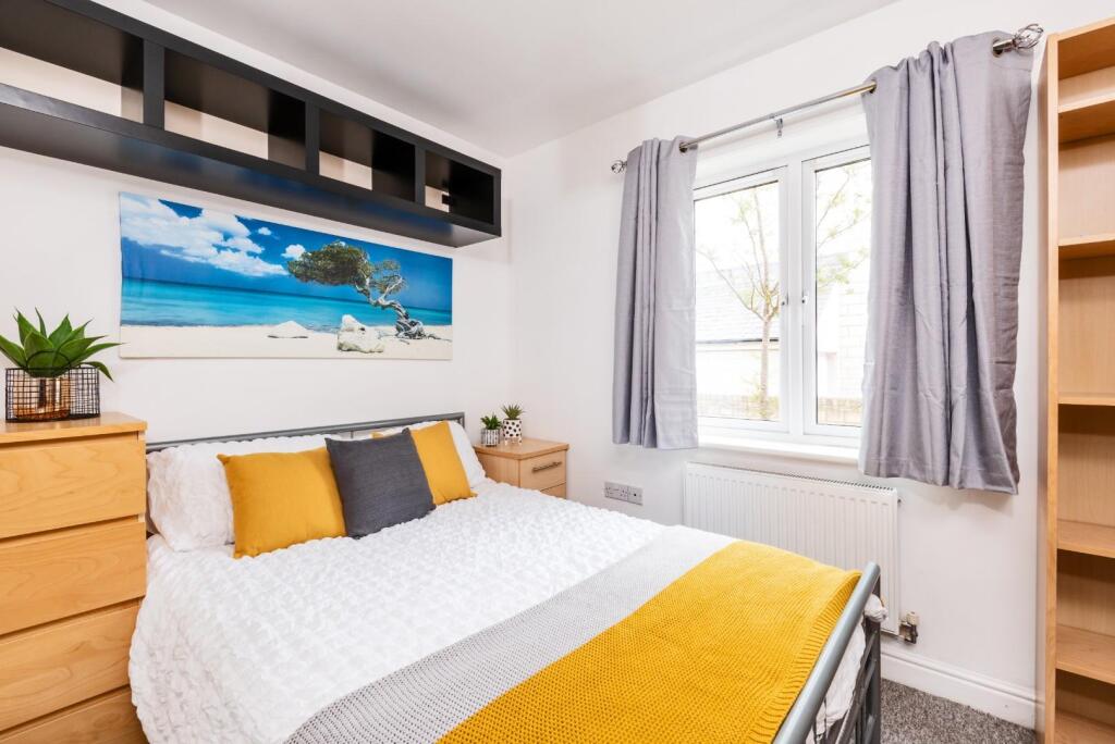 15 Breachwood View, Bath, BA2 2TX-2.jpg