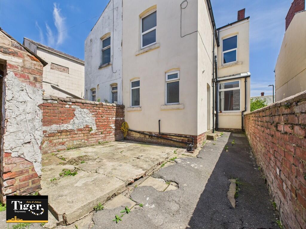 CAM03440G0-PR0366...