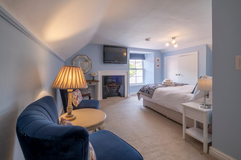 Fifth Bedroom