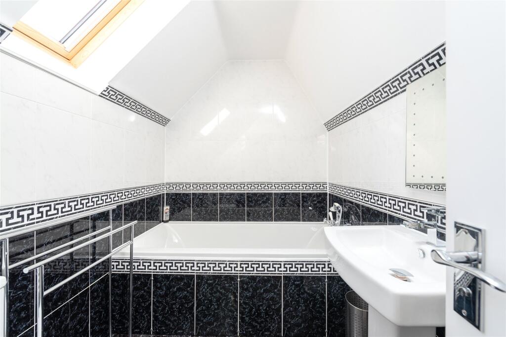 En Suite Two