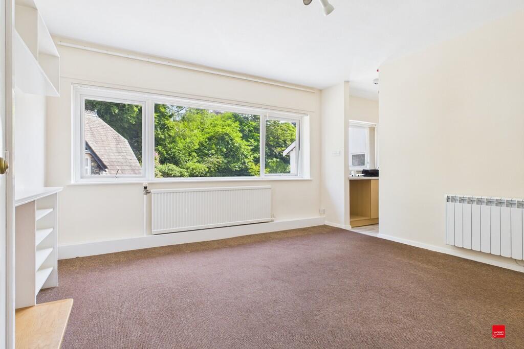 Typical First Flo...