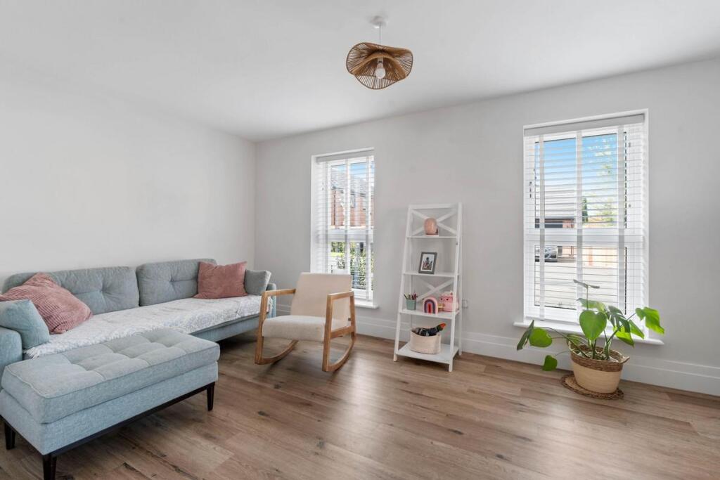 Allotment Drive, Wolston