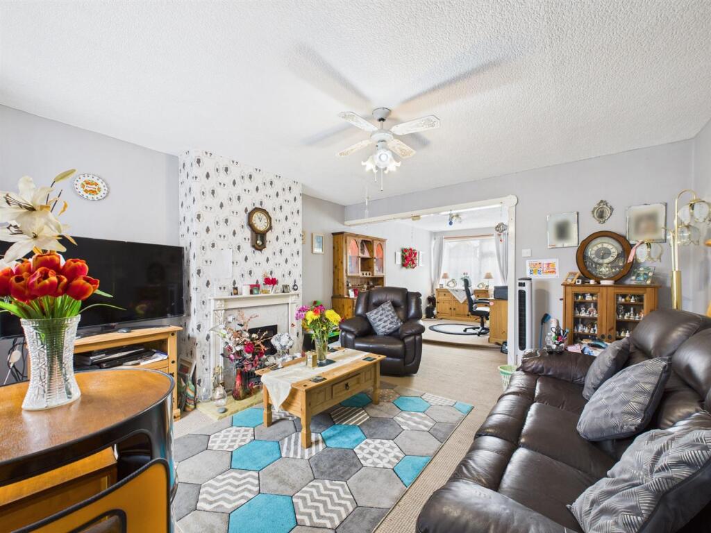 Living/Dining