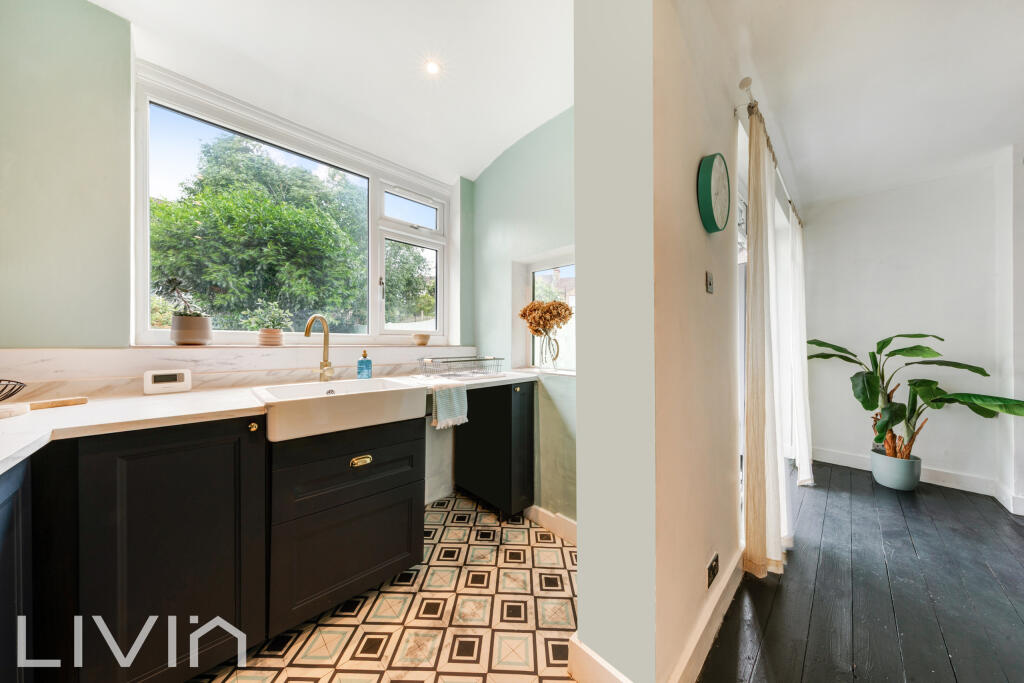 ADDISCOMBE AVENUE, 62 (12)