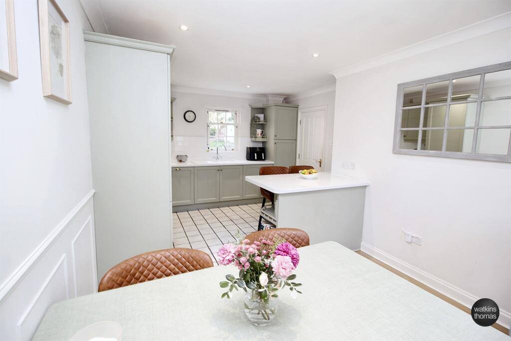 kitchen breakfast ro