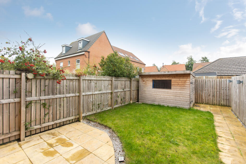 Waterside Court 6 External-3