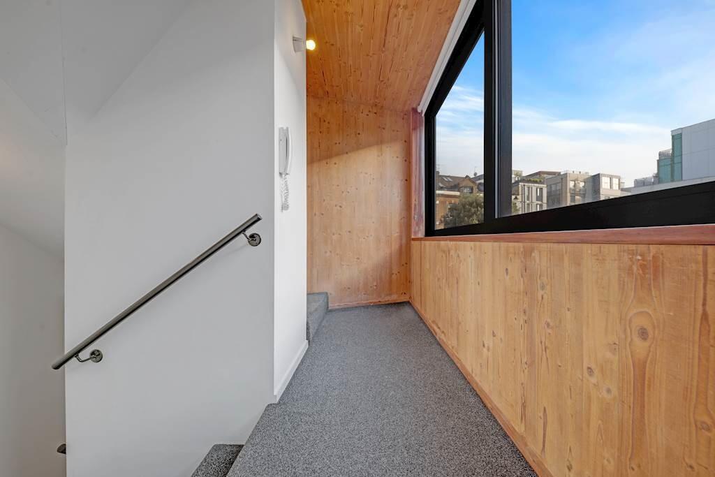 02-3ce482136-JJ-G...