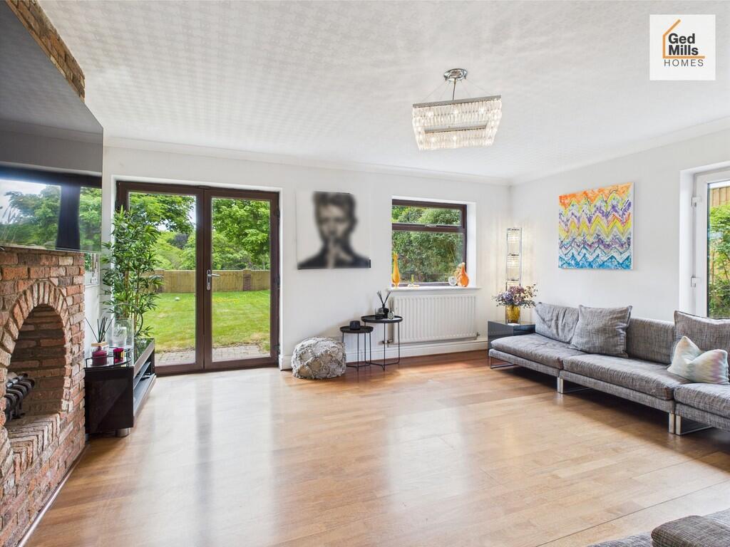 CAM04261G0-PR0054...