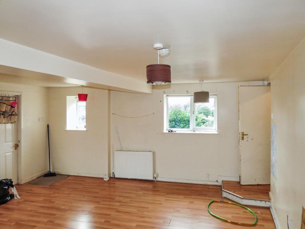 20251014053345 IMG 6071 2fTUu T202510151857.jpg