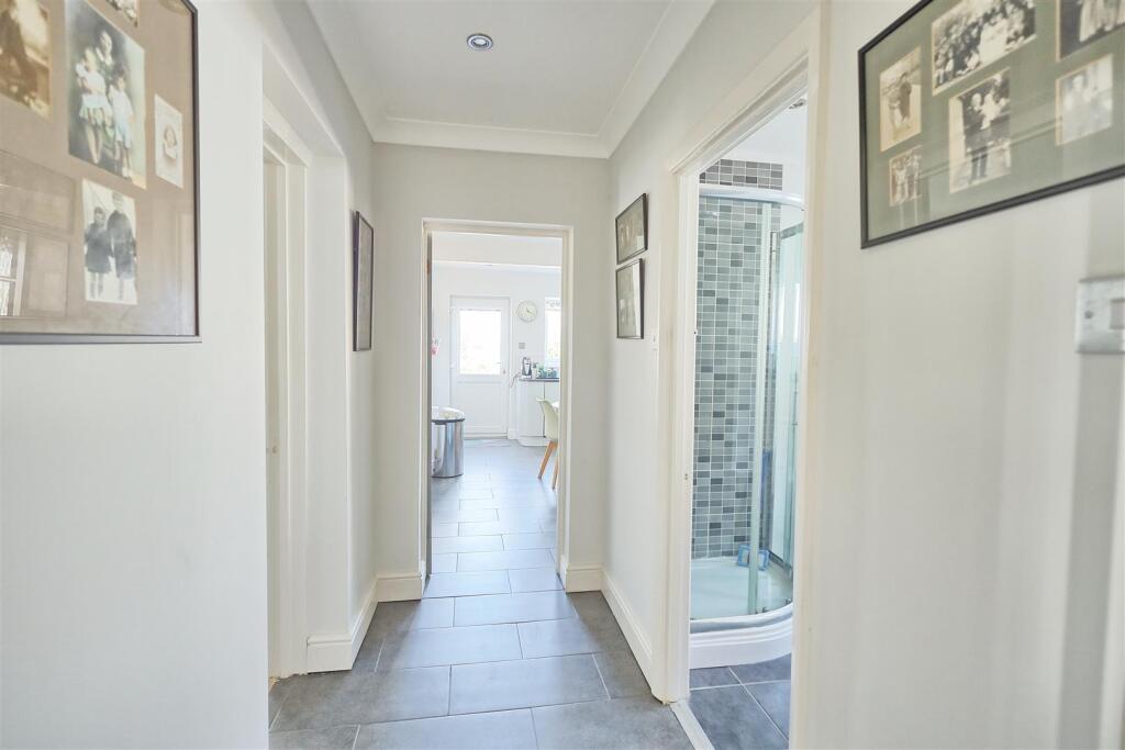 INNER HALLWAY