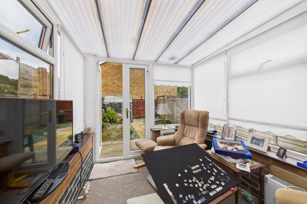 CAM05454G0-PR0017-STILL001