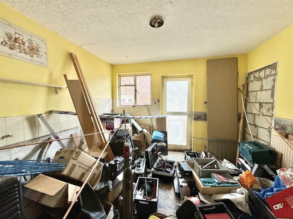 Bedroom 3.jpg
