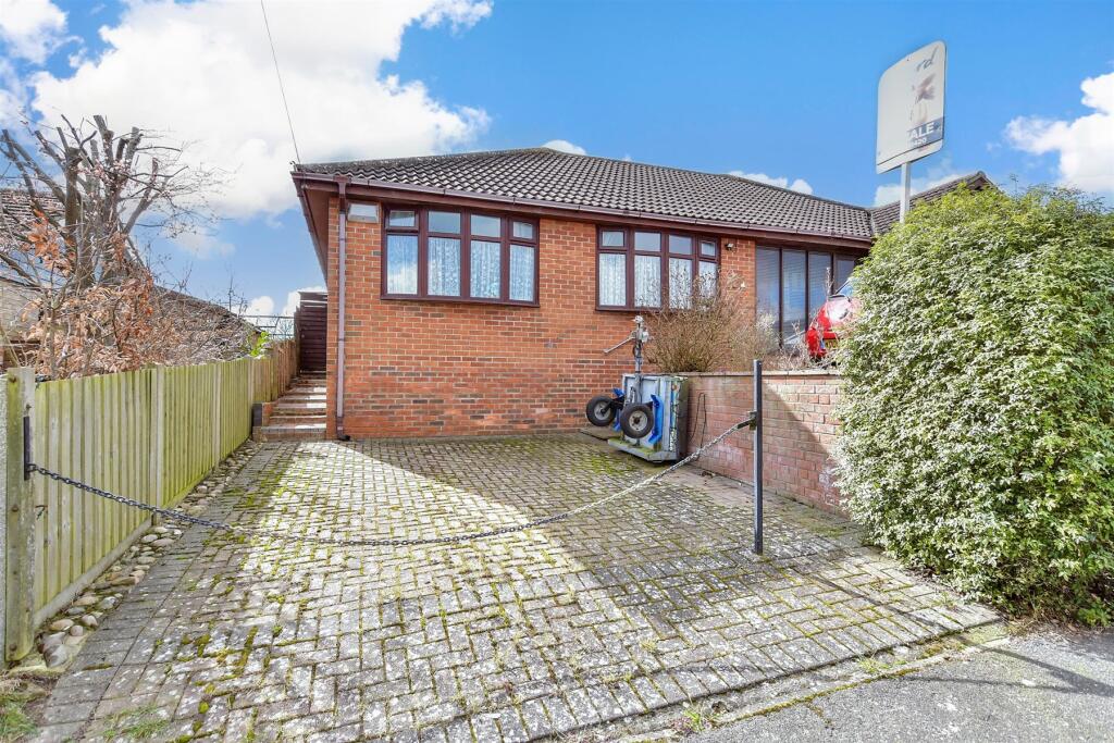 Driveway/Parking