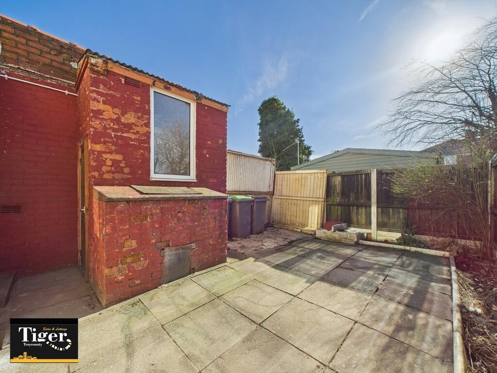 CAM02176G0-PR0503...