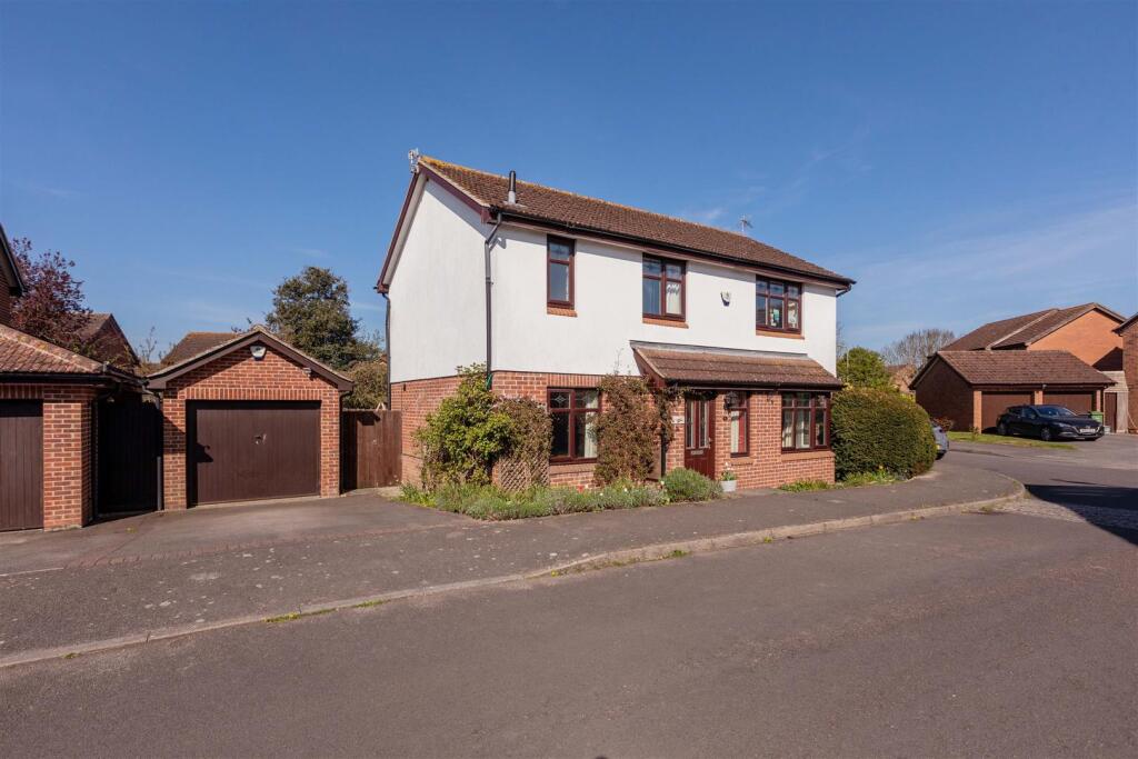 6 Sixpenny Lane-4.jpg