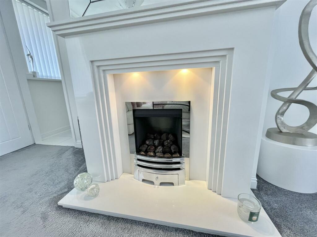 Lounge Fireplace Feature