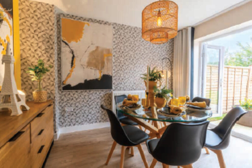 Thorndale Dining ...