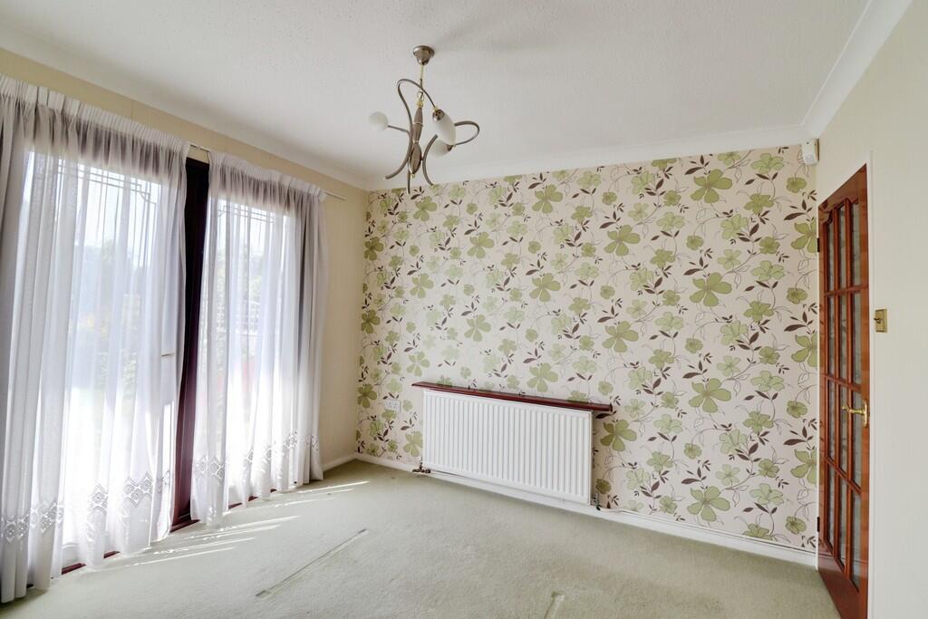 31f63379-img_7079...