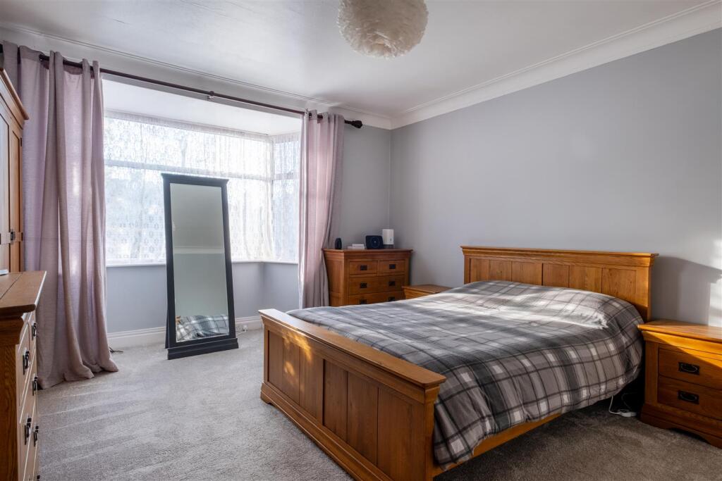 42 Redcar Road-3.jpg