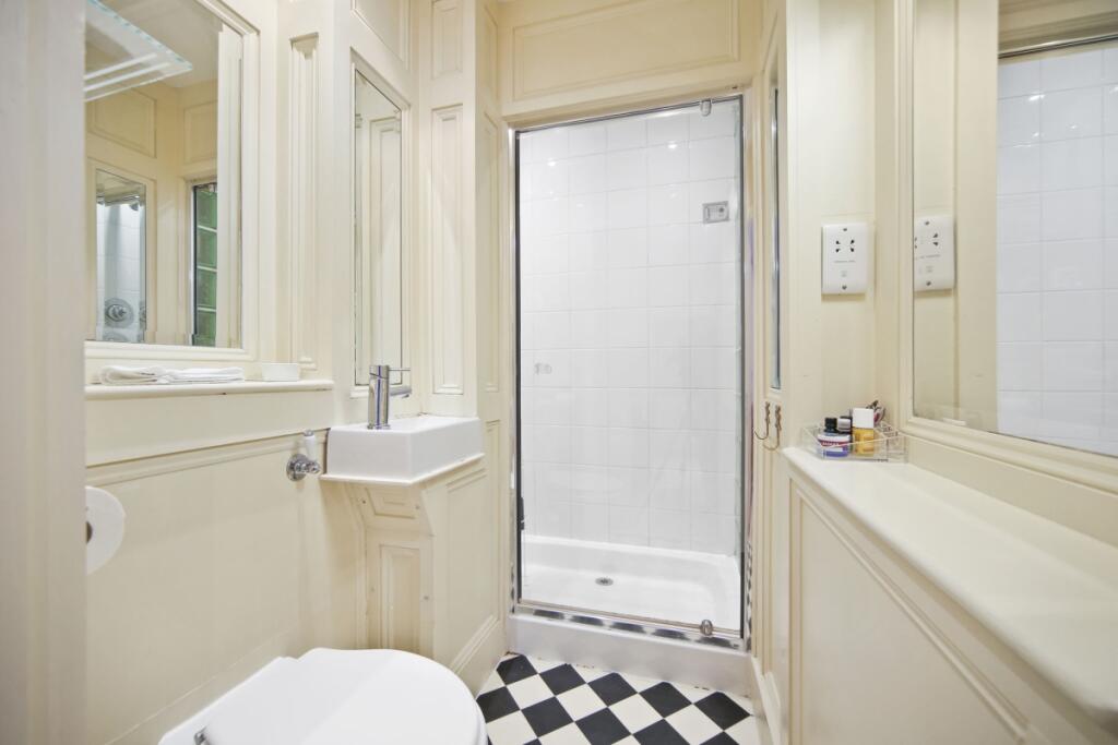 eIMG_0808_edited_low