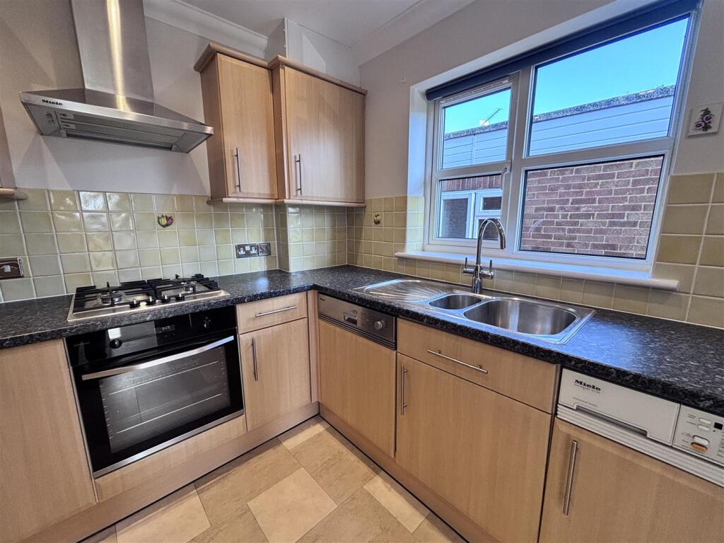 customer_1-branch_3-client_10774-sale_property-IMG