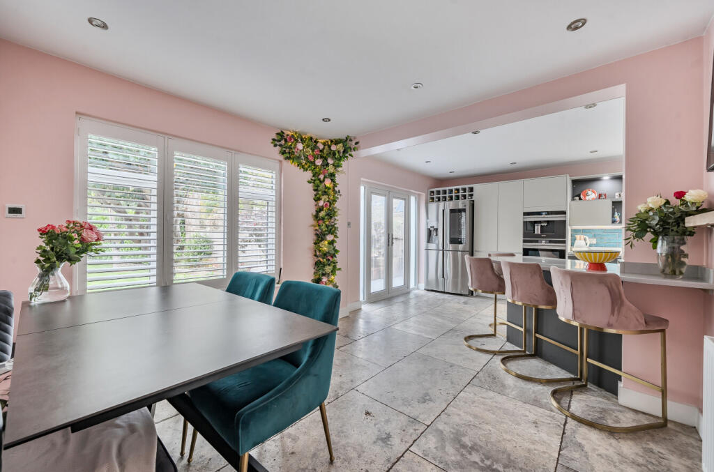 1368780-11-68f125...