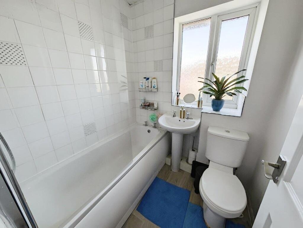 36fdeb59-bath.jpg