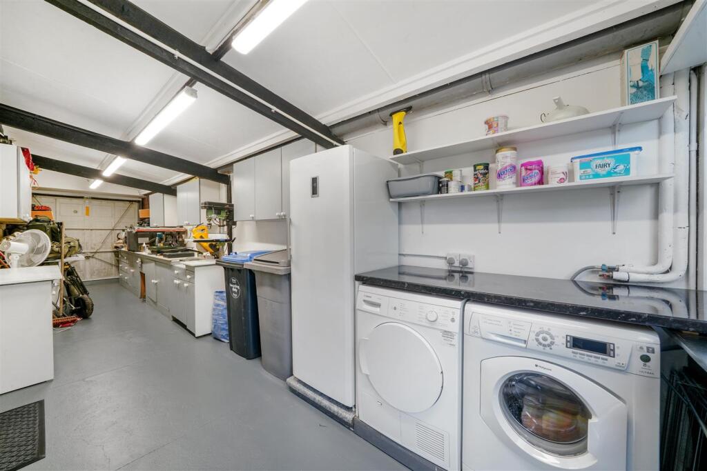 57 St. Andrews Avenue - g8c3Wura6oUvQF6Xwxbr.jpg