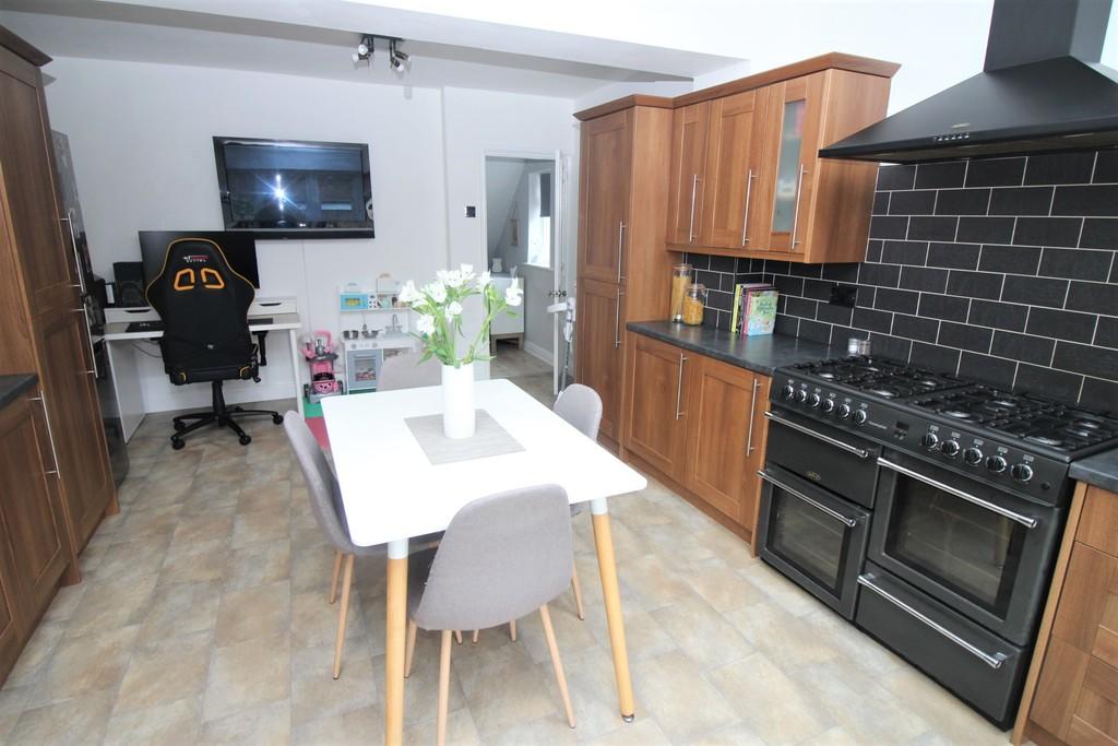 Kitchen/ Diner 3