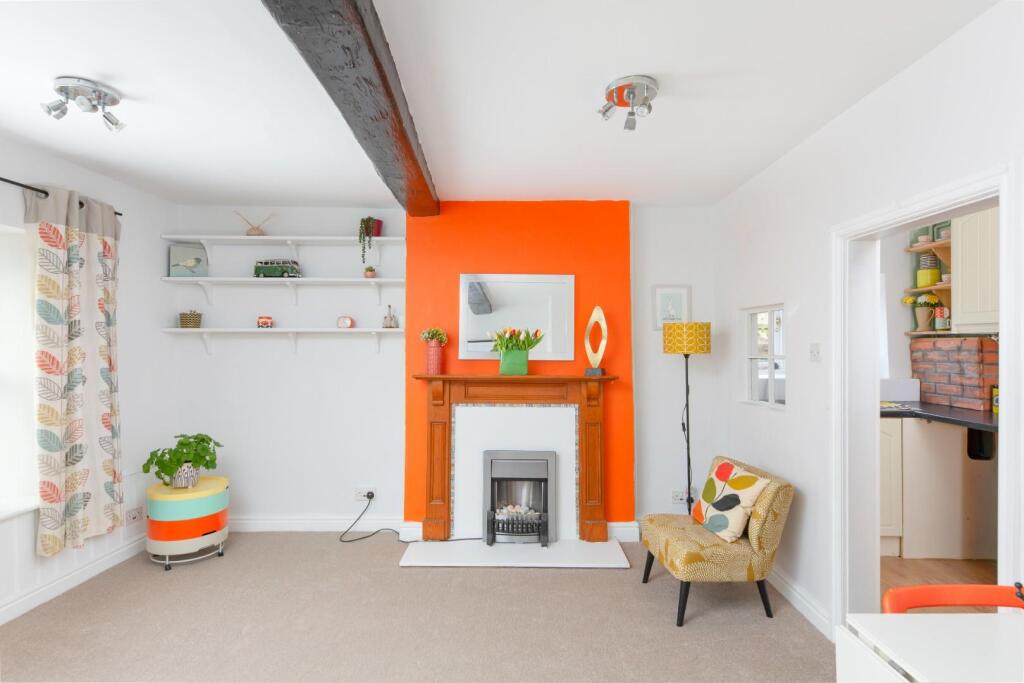 Stambrook Cottage-28.jpg