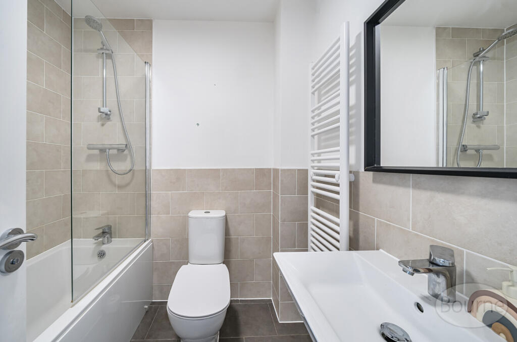 c062c3ce-b880-474...