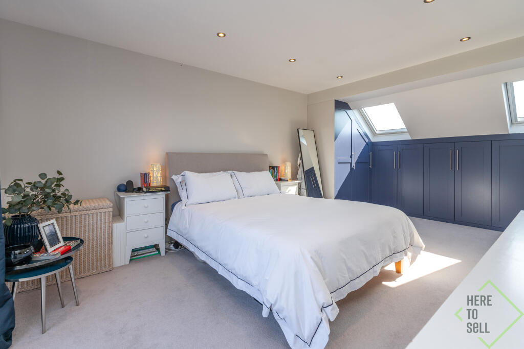 23 Vicars Close, Enfield EN1 3DN-3