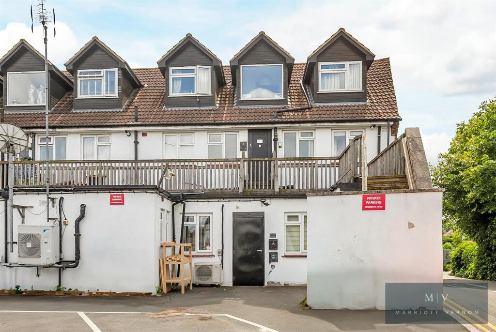 Limpsfield Road 367A MV-9.jpg