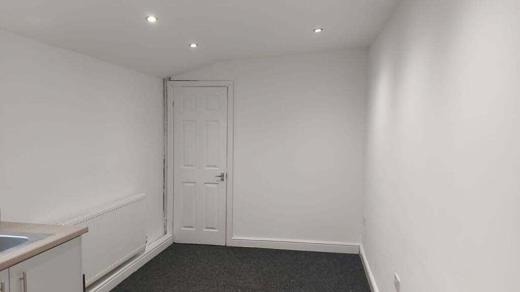 Bedroom/LIving Room